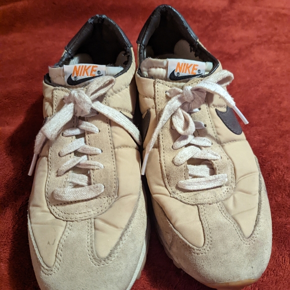 Nike Shoes - Nike Cortez shoes